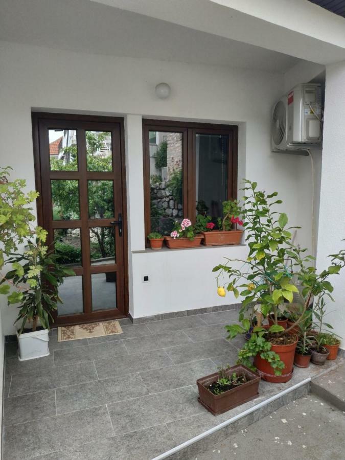 At George'S Apartments Ohrid Exterior foto